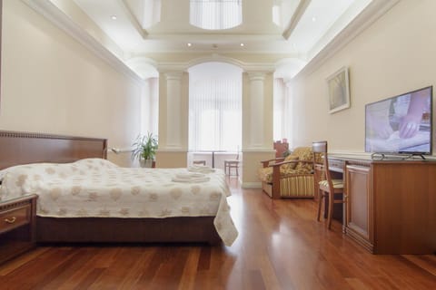 Facade/entrance, Photo of the whole room, Decorative detail