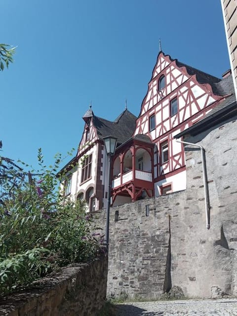 Property building, Decorative detail