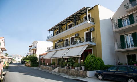 Property building, Neighbourhood, Street view, Location