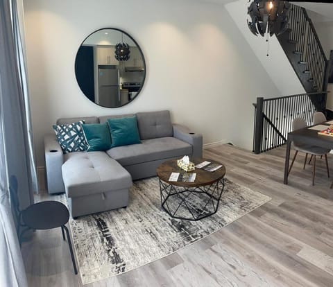 Two Adjacent 4 Bedroom Townhouse Units in the Fallsview District Walk to the Falls House in Niagara Falls