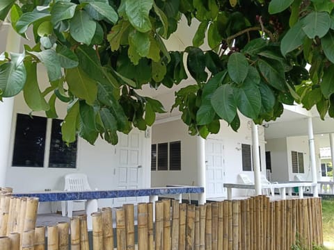 Laemklong Saeview Resort in Ko Tao