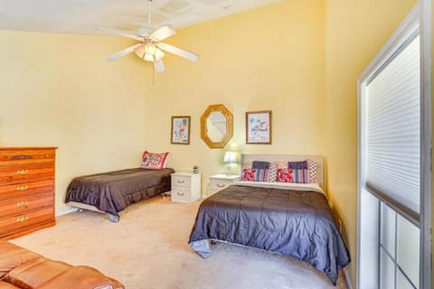 Cheerful 1-bedroom townhouse with spacious loft House in Panama City Beach