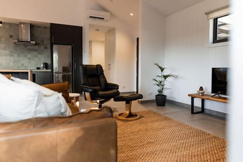 Villa 3 - Greenstone Villas Villa in St Helens