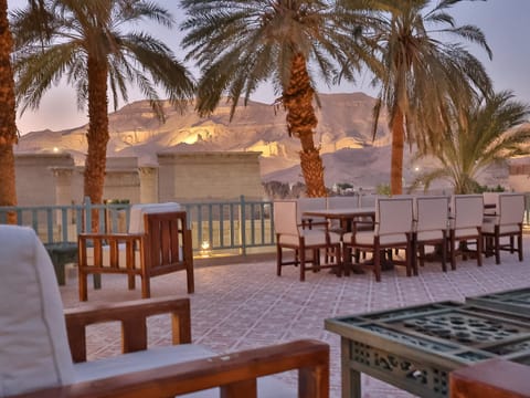Nearby landmark, Balcony/Terrace, Landmark view, Mountain view
