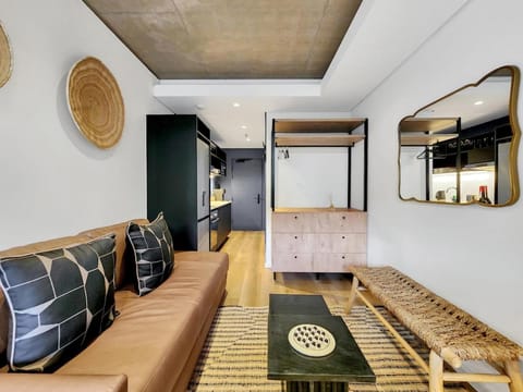 Living room, Photo of the whole room, Seating area