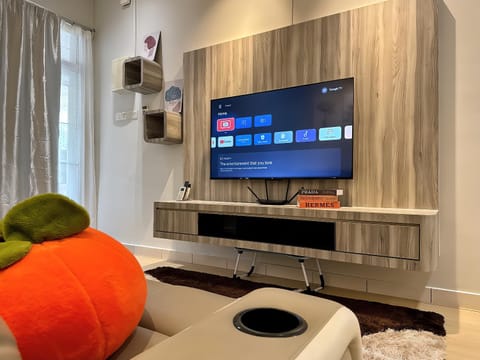 TV and multimedia, Living room