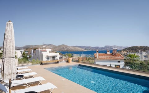 Day, Mountain view, Pool view, Sea view, Swimming pool, sunbed