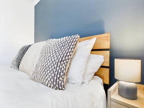 4 Bed House Port Talbot - Perfect For Contractors House in Wales