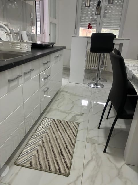 Apartman brutalan nov Apartment in Serbia