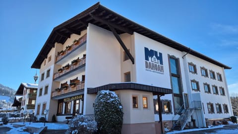 Property building, Day