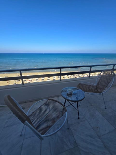 Day, Natural landscape, View (from property/room), Balcony/Terrace, Beach, Sea view
