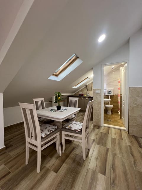 Apartment Tri limuna 3 Apartment in Kotor Municipality