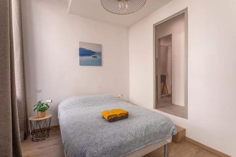 Central studio, perfect for discovering Aix on foot Apartment in Aix-en-Provence