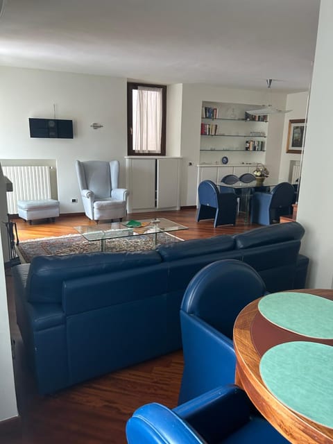 Penthouse Orta Imagine the Lake Villa in Orta San Giulio