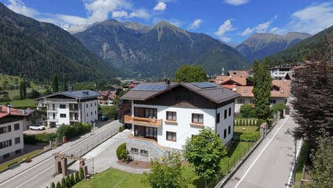 Mountain Garden Apartments Abete Apartment in Province of Brescia