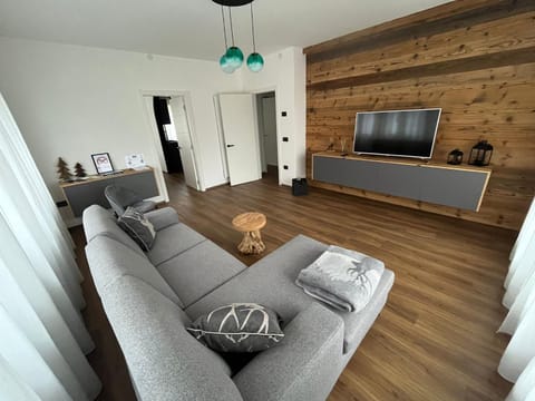 Mountain Garden Apartments Abete Apartment in Province of Brescia