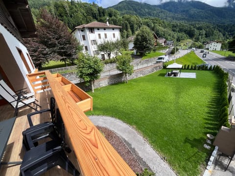 Mountain Garden Apartments Abete Apartment in Province of Brescia