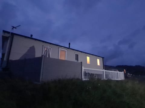 Property building, Night