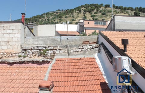 Property building, Natural landscape, Mountain view