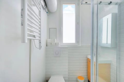 Charming studio L028 Apartment in Saint-Denis, France
