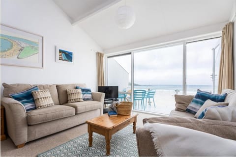 Living room, Sea view