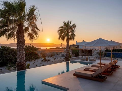 Natural landscape, Beach, Pool view, Sea view, Swimming pool, Sunset, sunbed