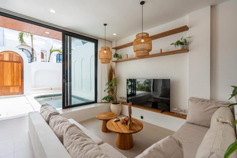 Communal lounge/ TV room, TV and multimedia