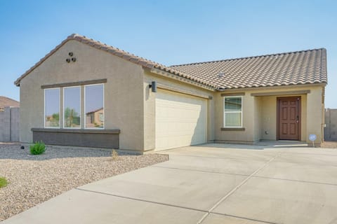 Golfers Oasis! Mtn-View Arizona Desert Escape House in Wickenburg