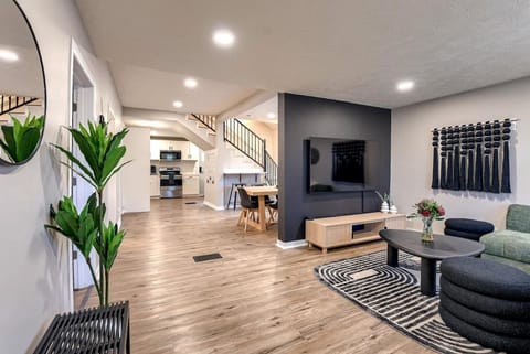 TV and multimedia, Living room