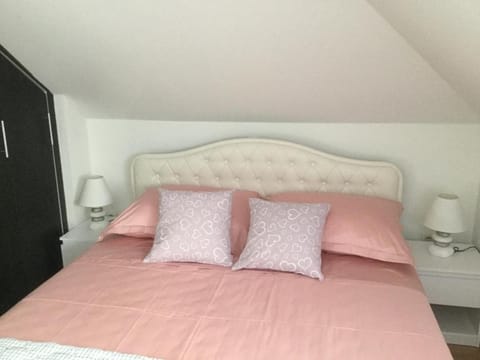 3 bedroom apartment - Villa Marija - Trogir Center Apartment in Trogir