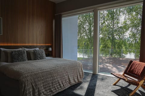 Bed, View (from property/room), Balcony/Terrace, Photo of the whole room, Bedroom