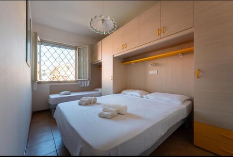 Appartamento ariete piscina e parcheggio Apartment in Bibione