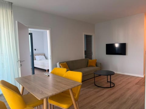 TV and multimedia, Seating area