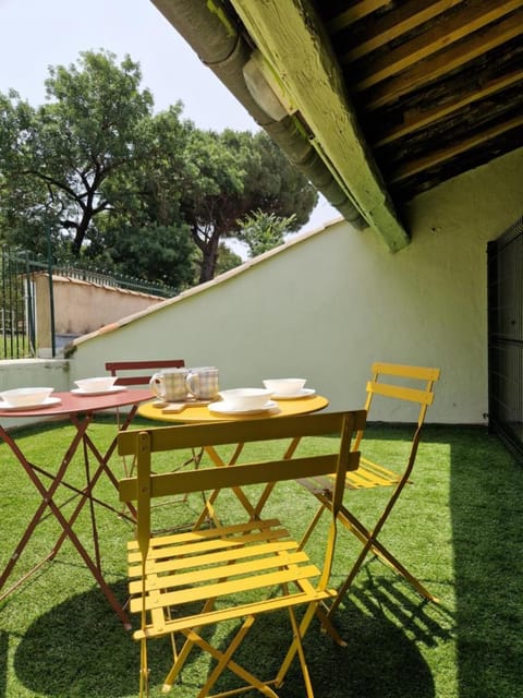 Patio, Balcony/Terrace, Dining area