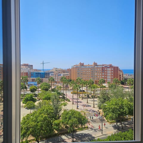 Neighbourhood, City view, Sea view, Street view, Location