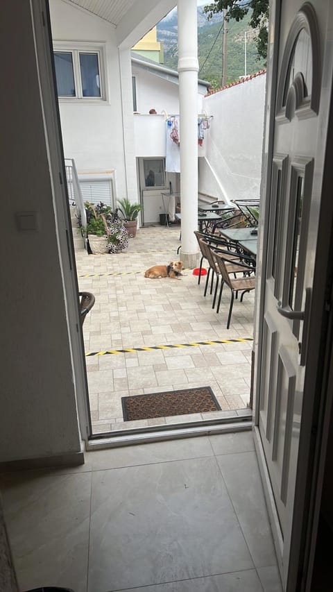 Apartmani Amira Sutomore Apartment in Montenegro