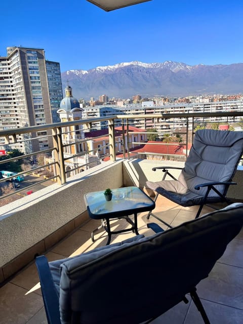 Natural landscape, Balcony/Terrace, City view, Mountain view