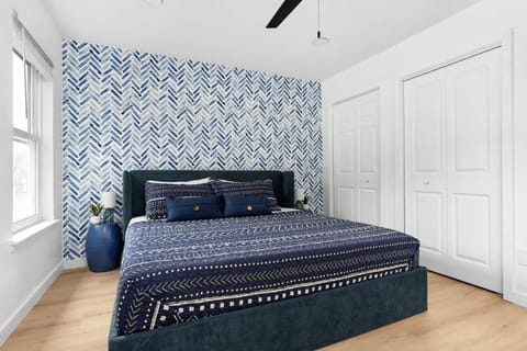 MCM Condo Near Downtown SoCo Pet Friendly House in Austin