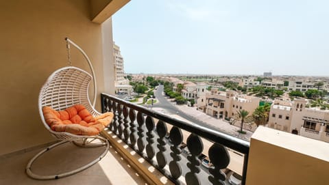 View (from property/room), Balcony/Terrace, Lake view