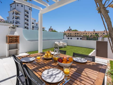 Patio, Balcony/Terrace, Dining area