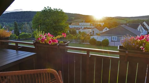 Natural landscape, View (from property/room), Balcony/Terrace, Sunset