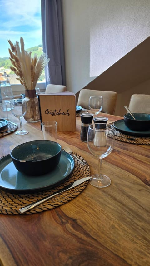 Food and drinks, Dining area, Food, Drinks