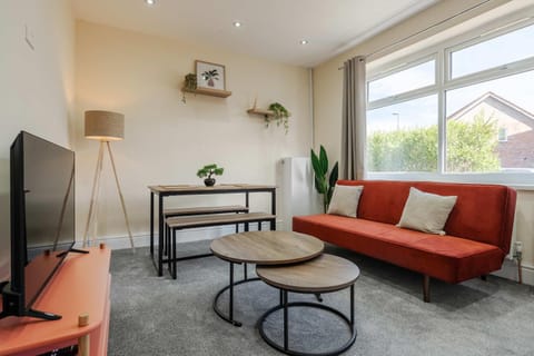 TV and multimedia, Seating area