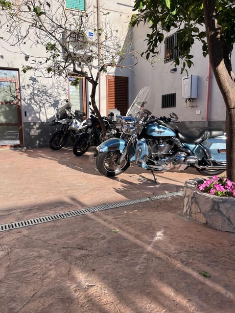 Carlo's House Bed and Breakfast in Bosa