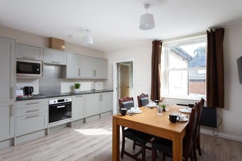 Living room, Dining area, kitchen