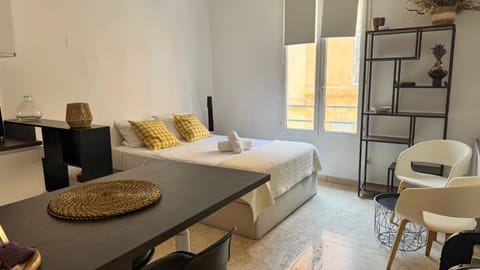 Bed, Photo of the whole room
