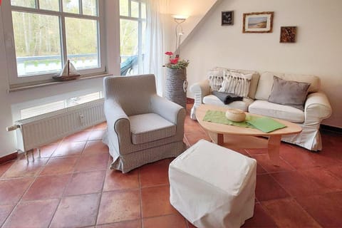 Zum-Leuchtturm-W5 Apartment in Prerow