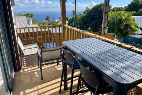 Patio, View (from property/room), Balcony/Terrace, Dining area, Sea view