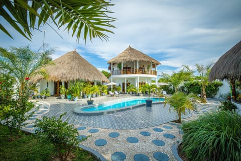 Property building, Garden view, Pool view, Swimming pool