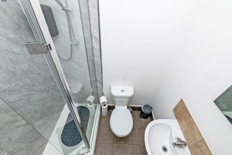 Shower, Toilet, Bathroom